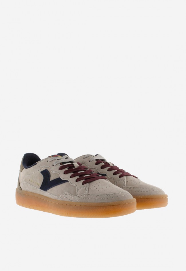 Zapatillas Victoria SMASH-SUEDE hombre beige con detalles burdeos – sneakers retro 1985 en serraje velour