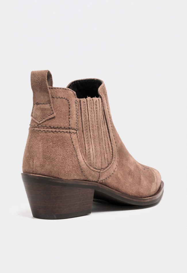 Botines cowboy de piel taupe Glo Kora 7231 – estilo western sofisticado