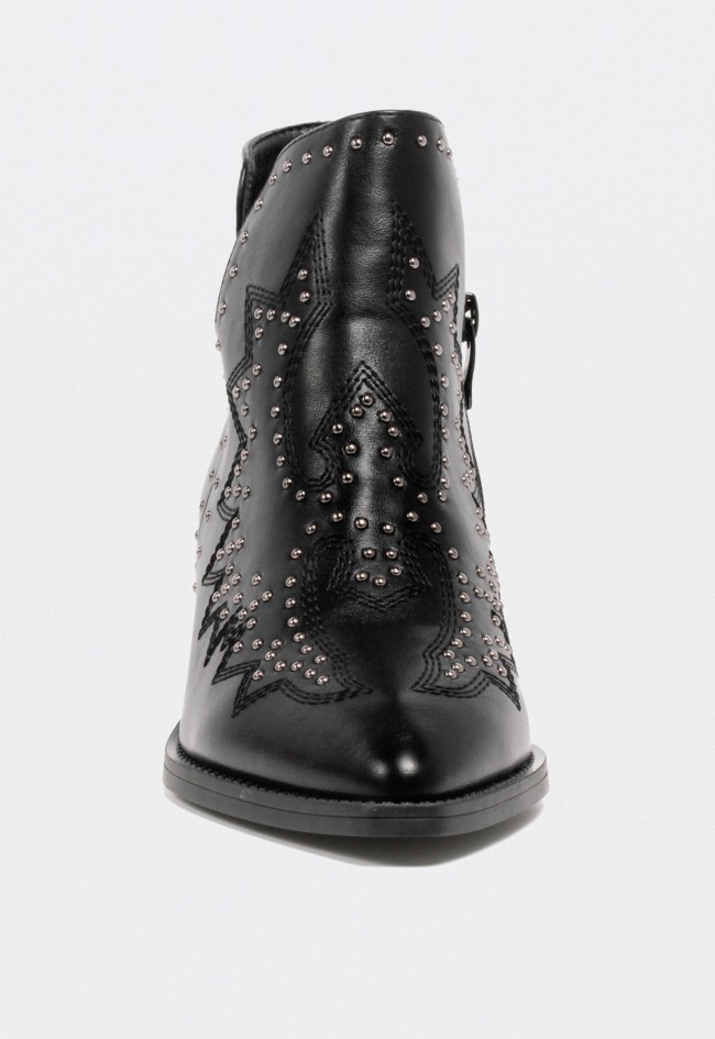 Botín cowboy mujer Niko Amore 20173 negro con tachuelas y bordados western