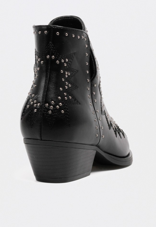 Botín cowboy mujer Niko Amore 20173 negro con tachuelas y bordados western