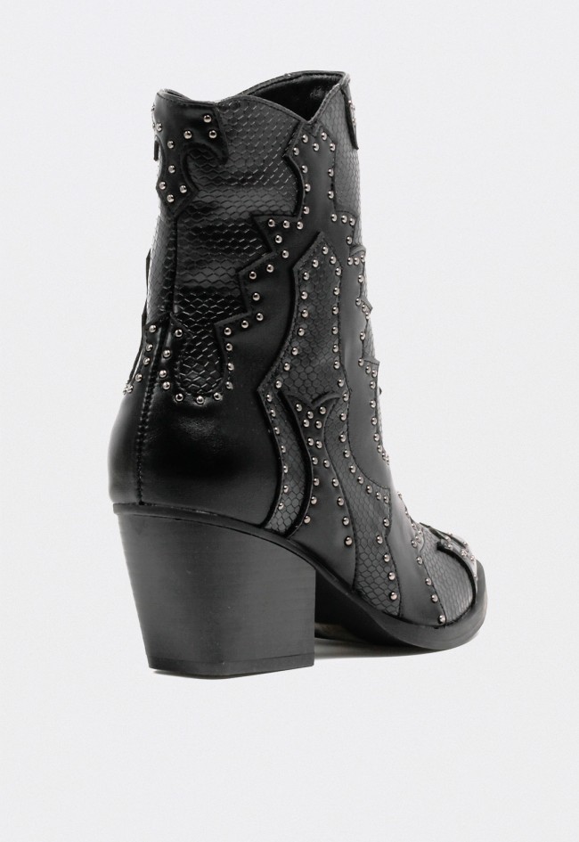 Botín cowboy mujer Niko Amore 20143 negro con efecto piel y detalles western con tachuelas