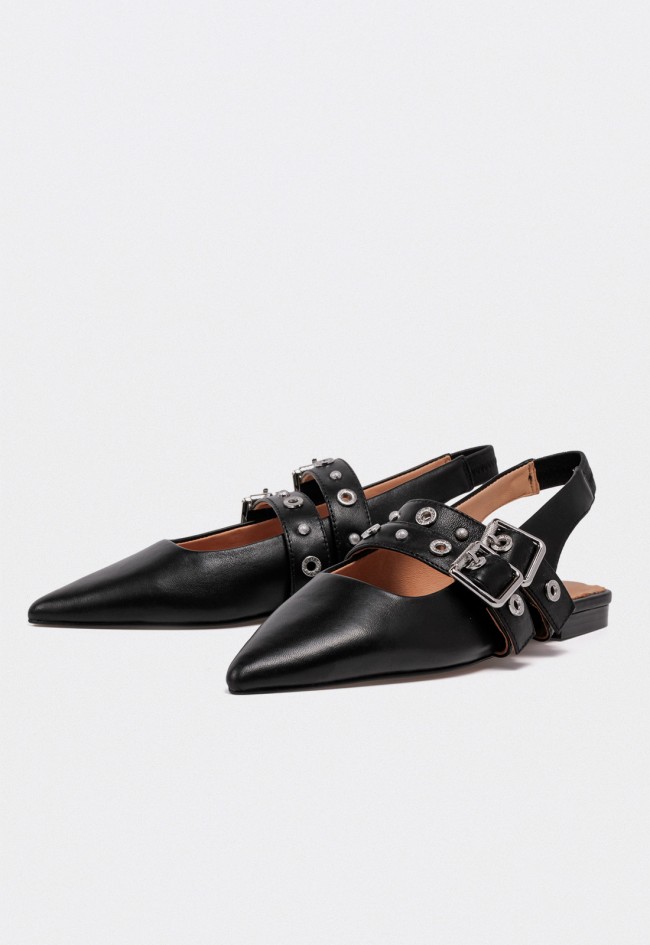 Zapato de mujer destalonado VAS yrn033 de piel negro con doble hebilla metálica, estilo elegante y actual