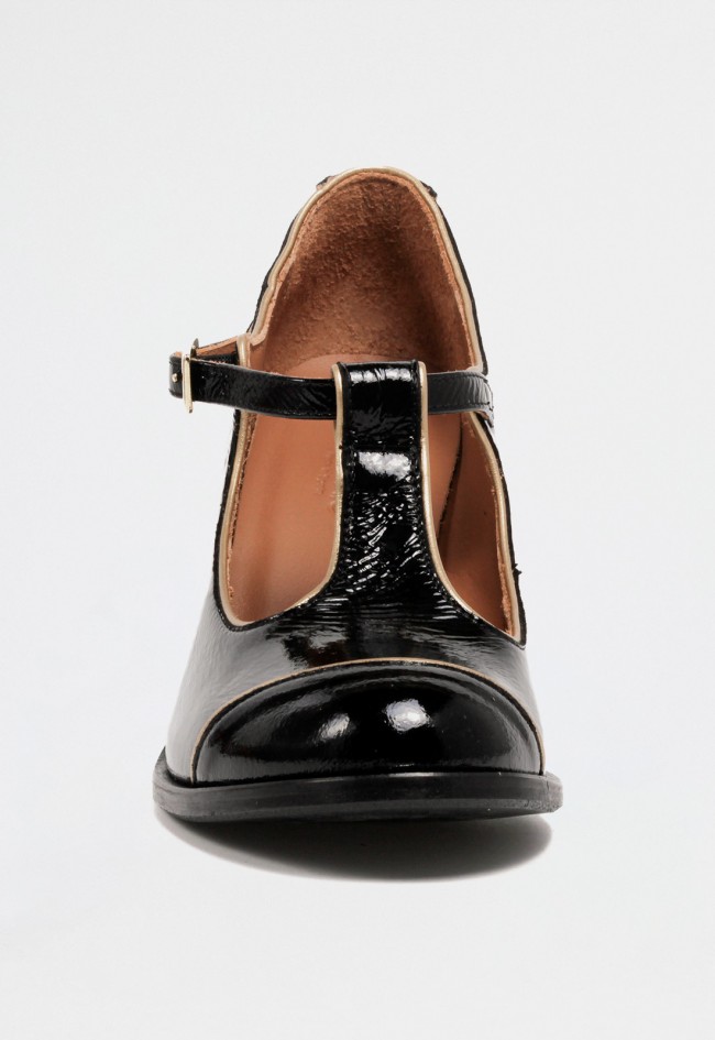 Zapato de mujer de tacón en piel charol negra Nemonic 2483 – Estilo Mary Jane con tacón geométrico Made in Spain