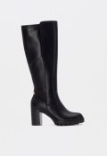 Bota alta negra de mujer XTI 144524 con plataforma elegante y estilo urbano