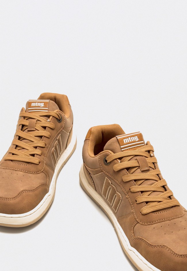 Zapatillas Mustang Free Miami hombre color cuero – estilo barefoot minimalista y vegano