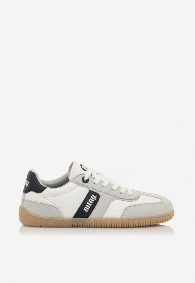 Zapatilla barefoot minimalista Mustang Free Aria blanca con detalles gris y negro de mujer