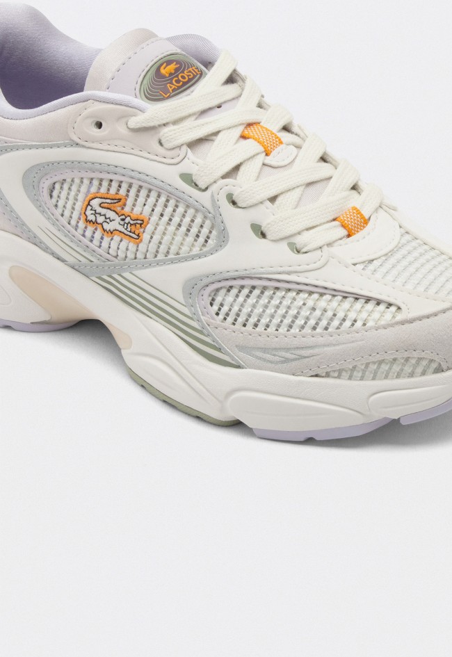 Zapatillas Lacoste Storm 96 2K mujer estilo retro running con diseño moderno