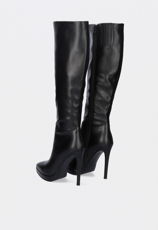 Bota alta mujer Exé K3332-71577 negra con tacón fino y punta en pico