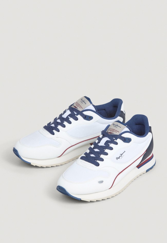 Zapatillas Pepe Jeans PMS400007 hombre running blancas combinadas con detalles reflectantes