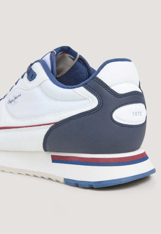 Zapatillas Pepe Jeans PMS400007 hombre running blancas combinadas con detalles reflectantes