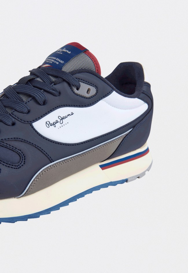 Zapatillas Pepe Jeans PMS400007 hombre running azul marino combinadas con detalles reflectantes