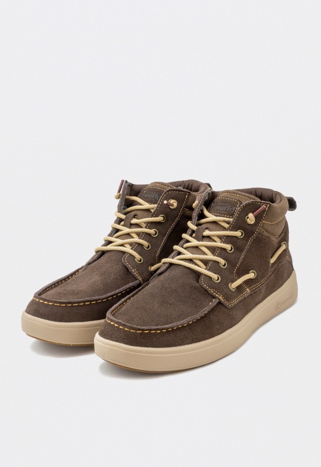 Botines de hombre Natural World Cerler marrón en serraje hidrofugado