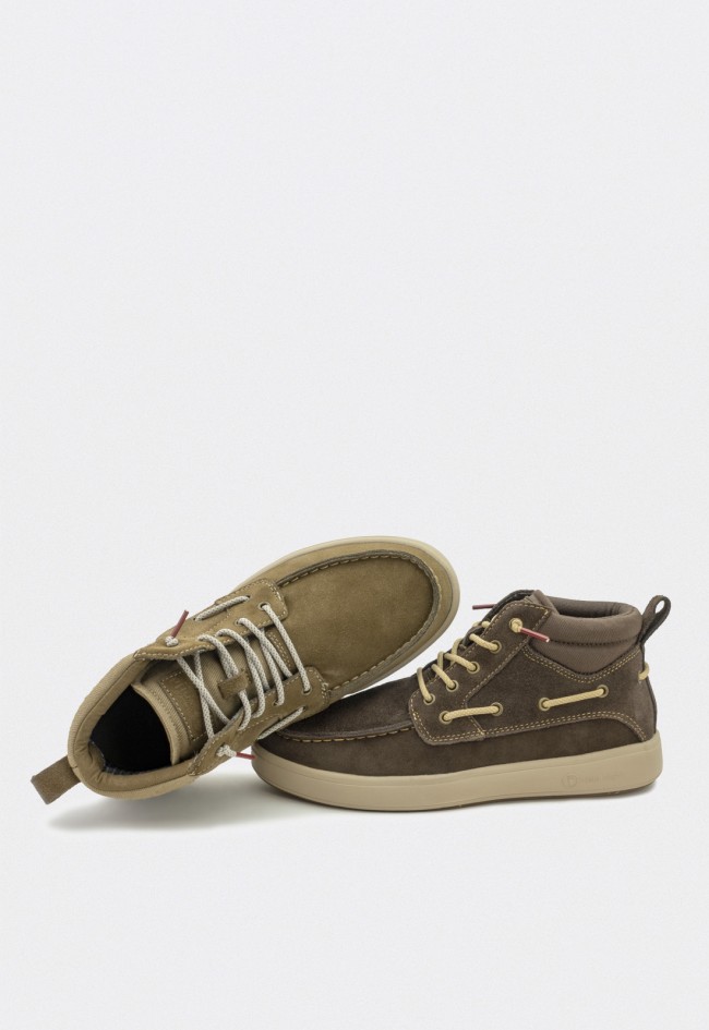 Botines de hombre Natural World Cerler camel en serraje hidrofugado