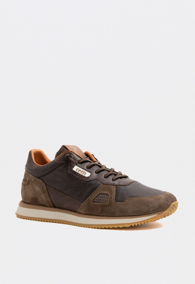 Zapatillas de hombre Cetti C-1397 en piel y textil marrón – estilo urbano con carácter exclusivo