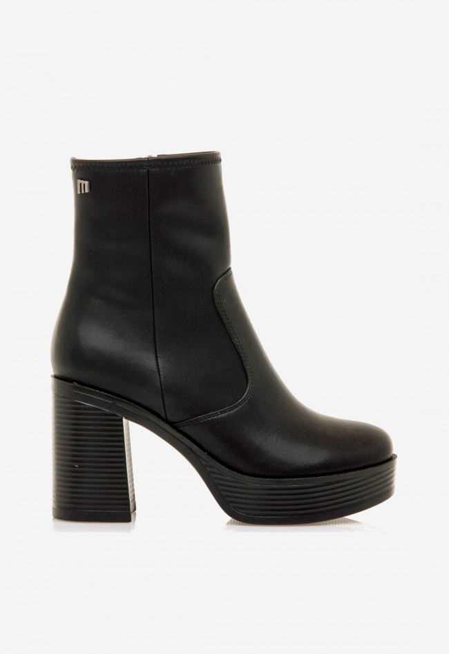 Botines de plataforma Mustang New 67 mujer negros con tacón ancho y estilo versátil