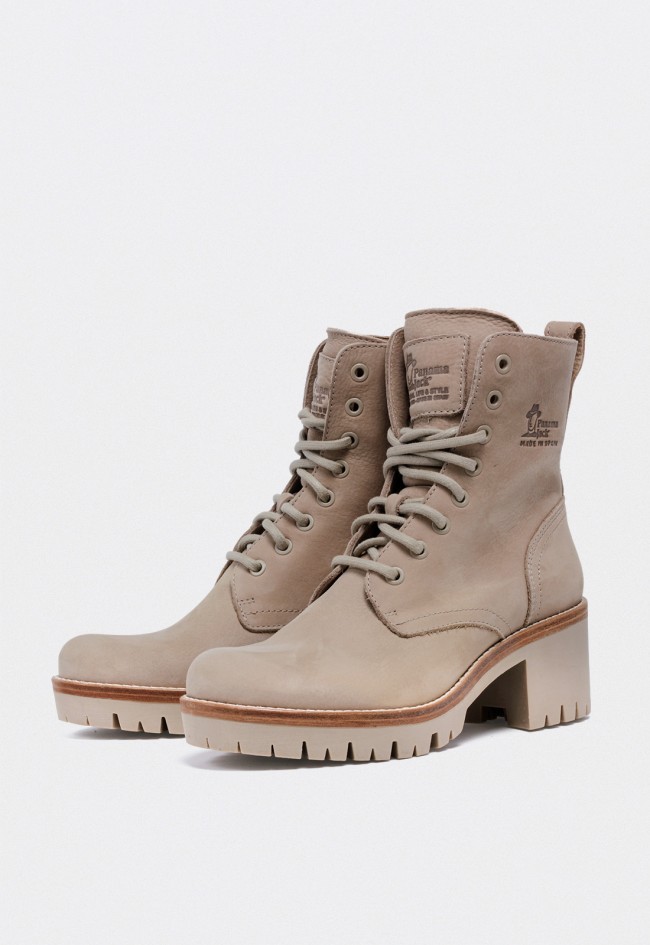 Bota Panama Jack Padma B20 de mujer en piel nobuck waterproof con tacón bloque alto – Made in Spain