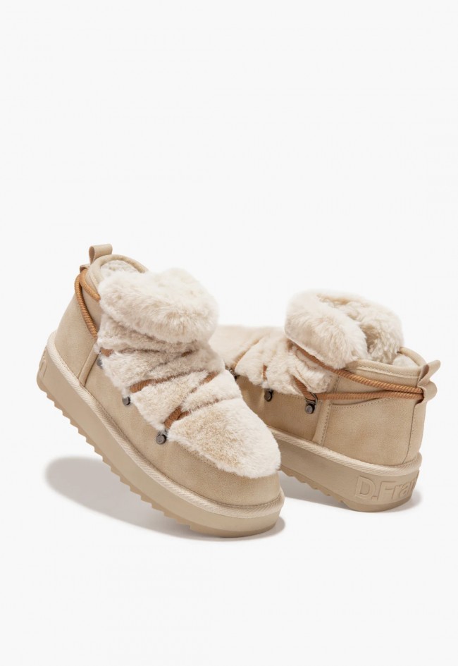 Botín de mujer D.Franklin Nordic Trk Fur Low beige con pelo exterior y suela ligera