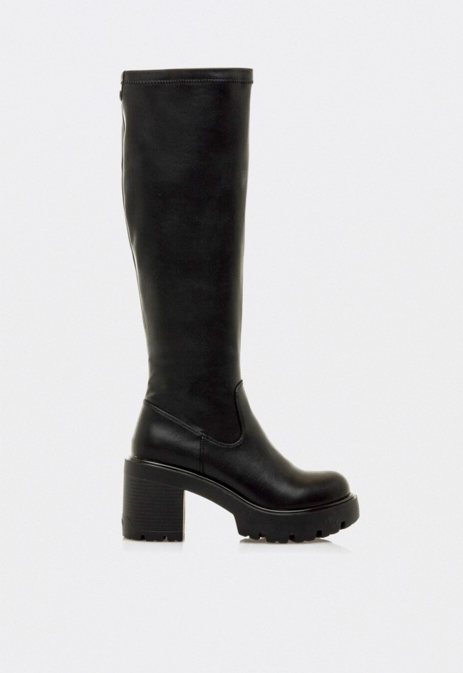 Botas altas Mustang Saba negras de mujer con tacón ancho y plataforma