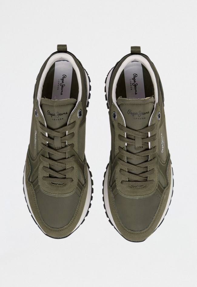 Zapatillas hombre Pepe Jeans running retro verde con detalles en ante y suela EVA