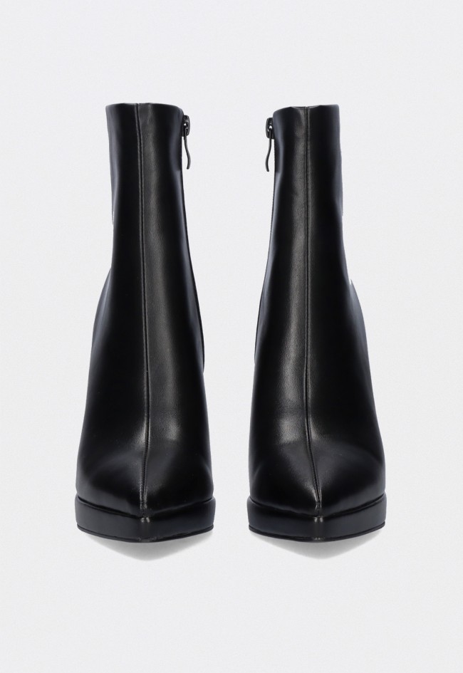 Botín de mujer EXÉ K3332-71578 Black de tacón alto elegante