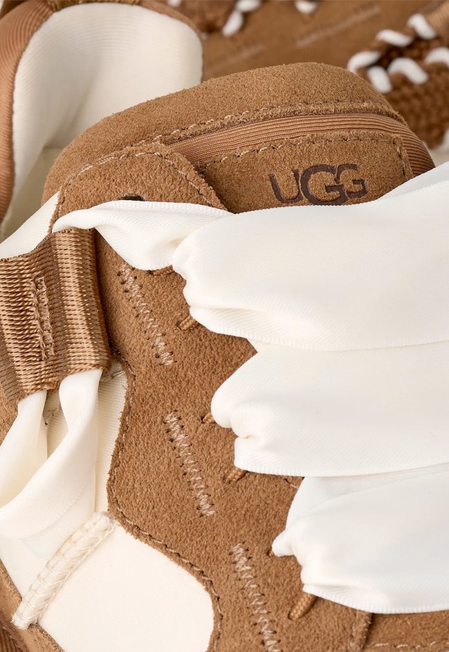 Zapatillas deportivas de mujer UGG Astromel con plataforma en ante y nailon color chestnut