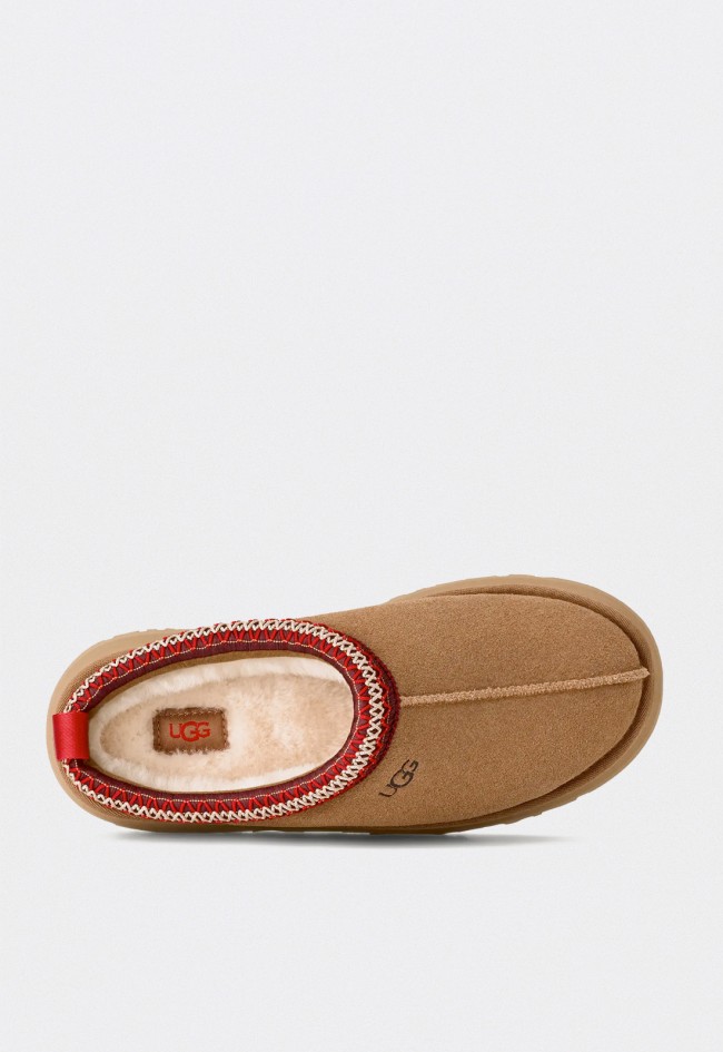 Zueco zapatillas de casa UGG Tazz II mujer de ante camel con plataforma trenzada y forro de piel de oveja