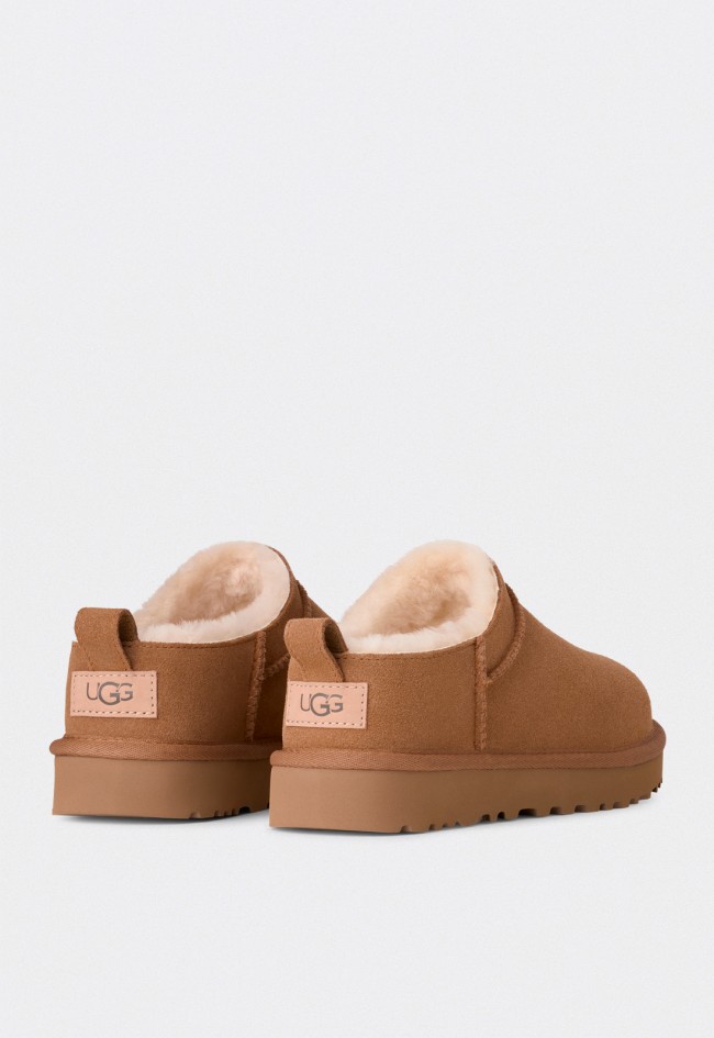 Botas UGG Classic Micro mujer color chestnut de ante y piel de oveja