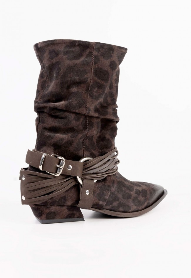 Botines cowboy de mujer en piel estampada animal print Mimmu Daisy – estilo texano audaz y sofisticado