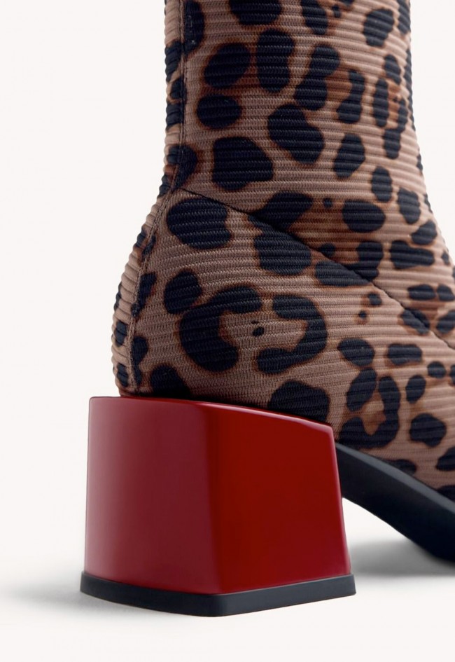 Botines Gioseppo Inger de estampado animal con tacón bloque y caña elástica