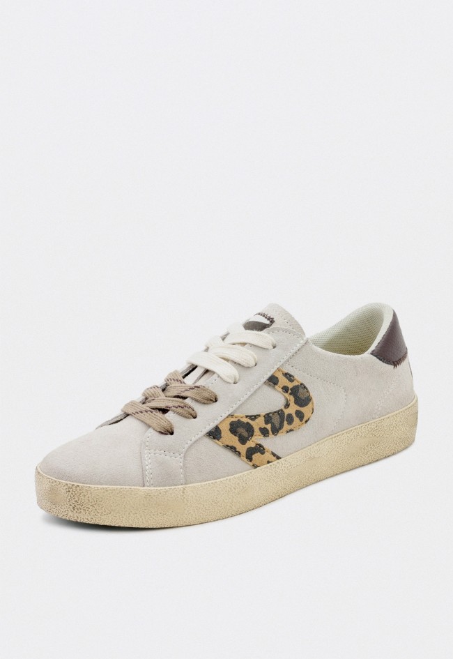 Zapatillas sostenibles Natural World Eco ENNE Symbol en serraje beige con logo animal print