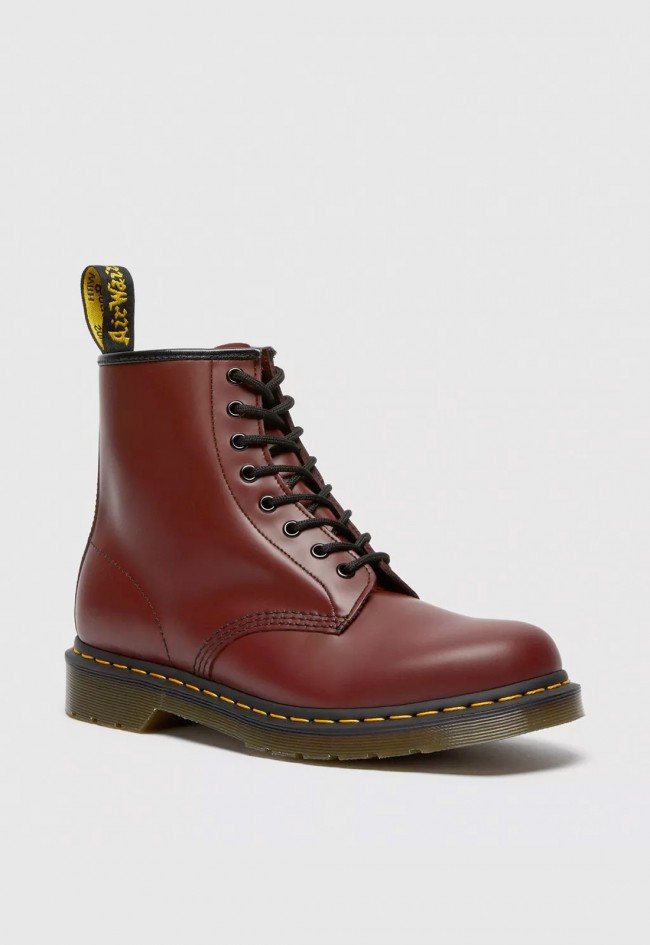 Botas Dr. Martens 1460 Smooth burdeos de hombre — el clásico original con espíritu rebelde
