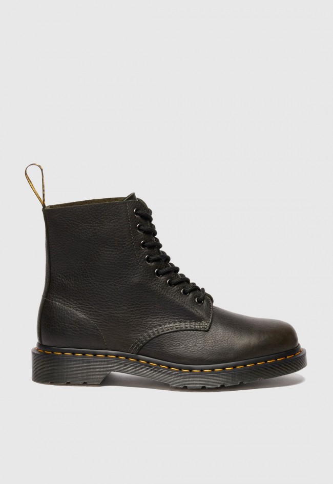 Botín de hombre kaki Dr Martens 1460 pascal 8 eye boot