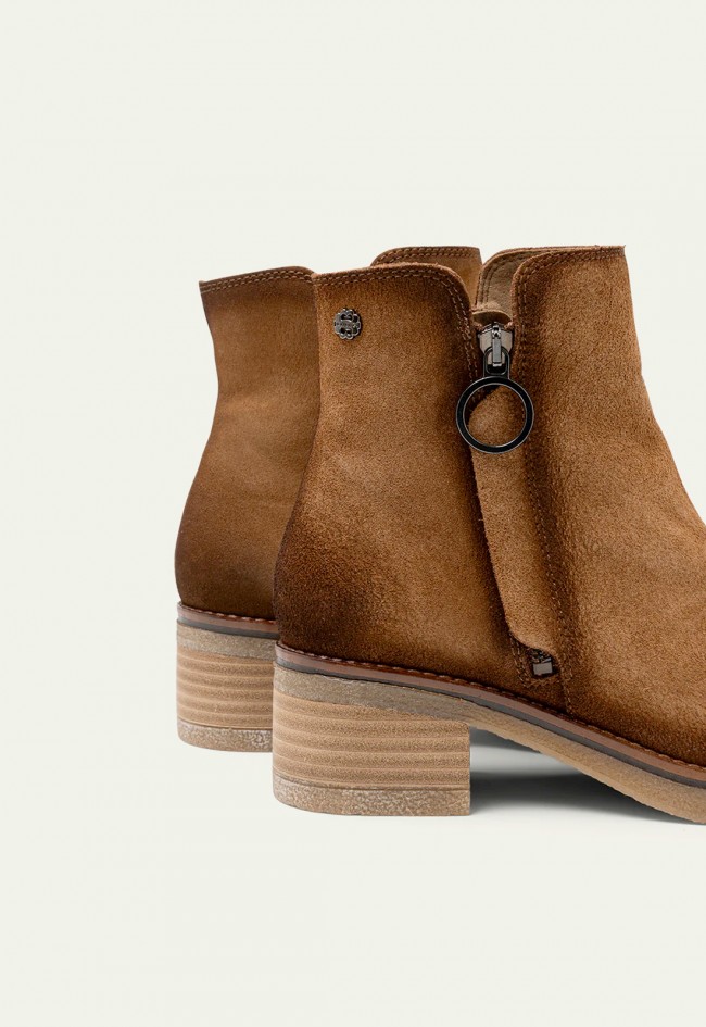 Botines de serraje Porronet Diana cuero con cremallera lateral — elegancia casual con confort diario