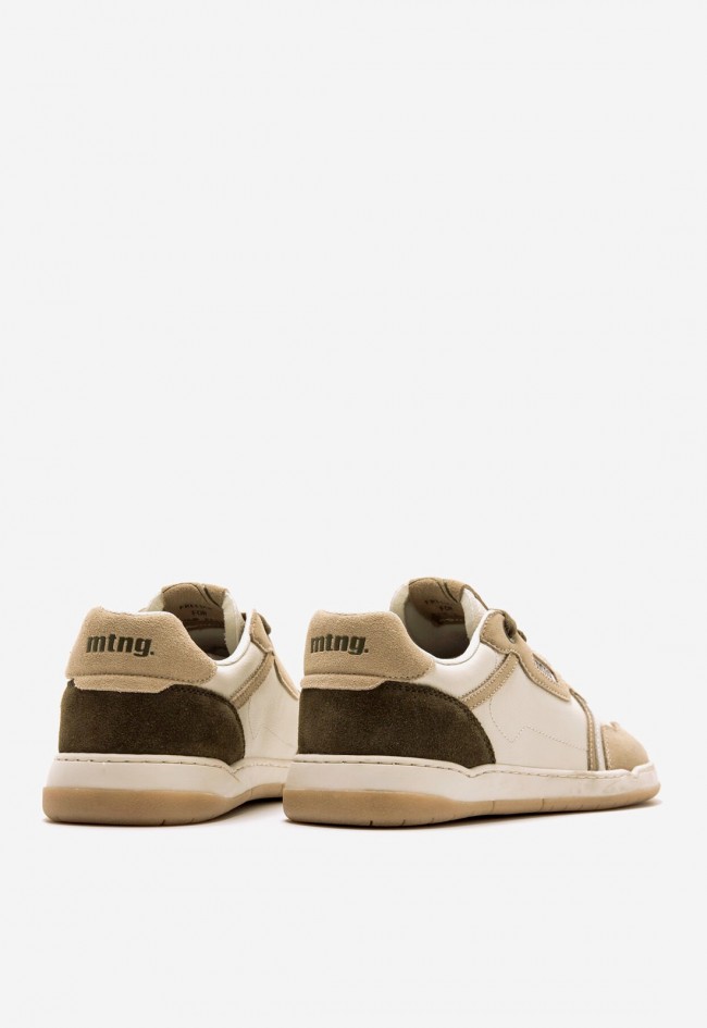 Zapatillas Mustang Free Miami de piel blanca con detalles beige y verde — diseño minimalista y natural para hombre