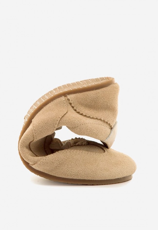 Zapatillas Mustang Free Mia de piel camel — diseño minimalista y barefoot para mujer