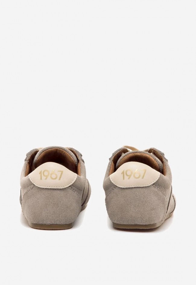 Zapatillas Mustang Free Mia de piel gris — diseño barefoot minimalista para mujer