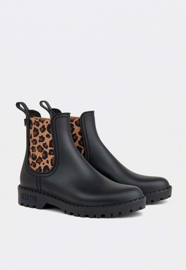 Botines de mujer Verbenas Gaudí de agua negro mate con elástico animal print leopardo