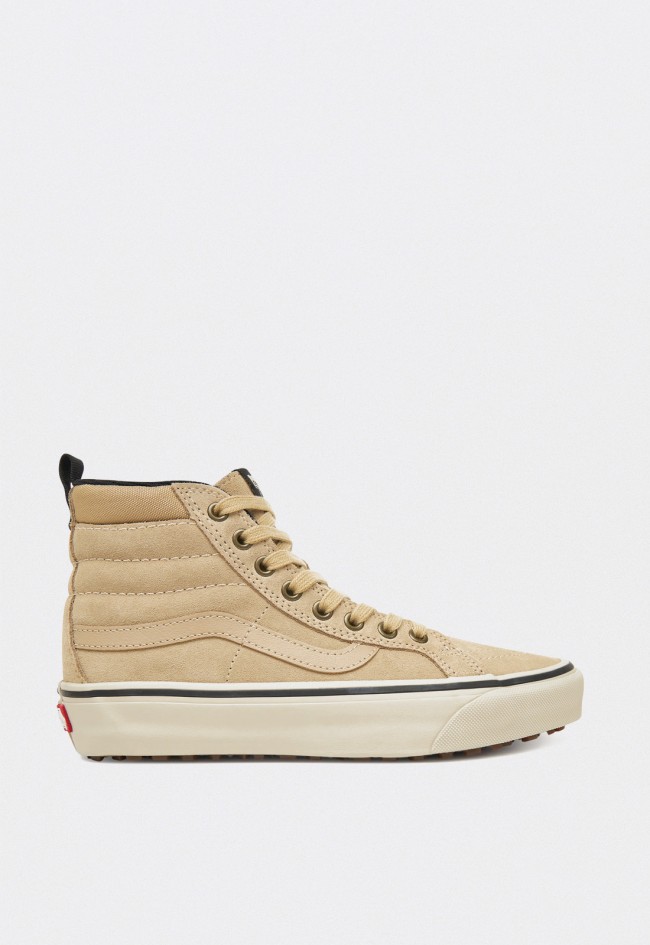 Zapatillas altas beige Vans MTE Sk8-Hi Insulated para mujer impermeables y térmicas