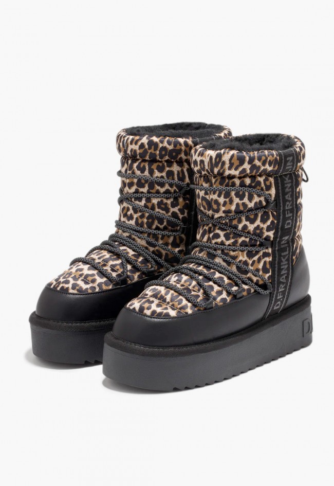 Botas D.Franklin Nordic V2 Bomb Leopard para mujer con estampado animal print y acabado acolchado