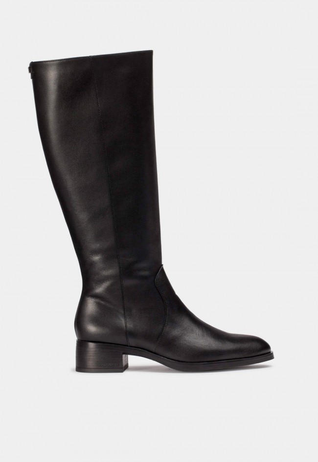 Botas Wonders BONJOUR 03 Negras de mujer en piel lisa con caña recta y plantilla MemoryGel