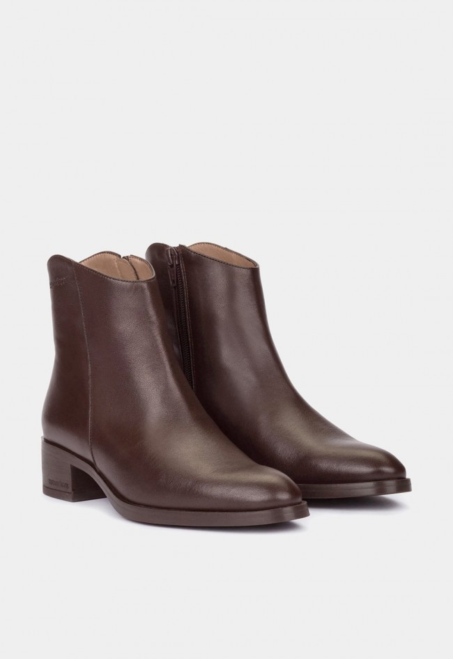 Botines Wonders BONJOUR 01 Marrones de mujer en piel lisa con tacón medio y plantilla MemoryGel