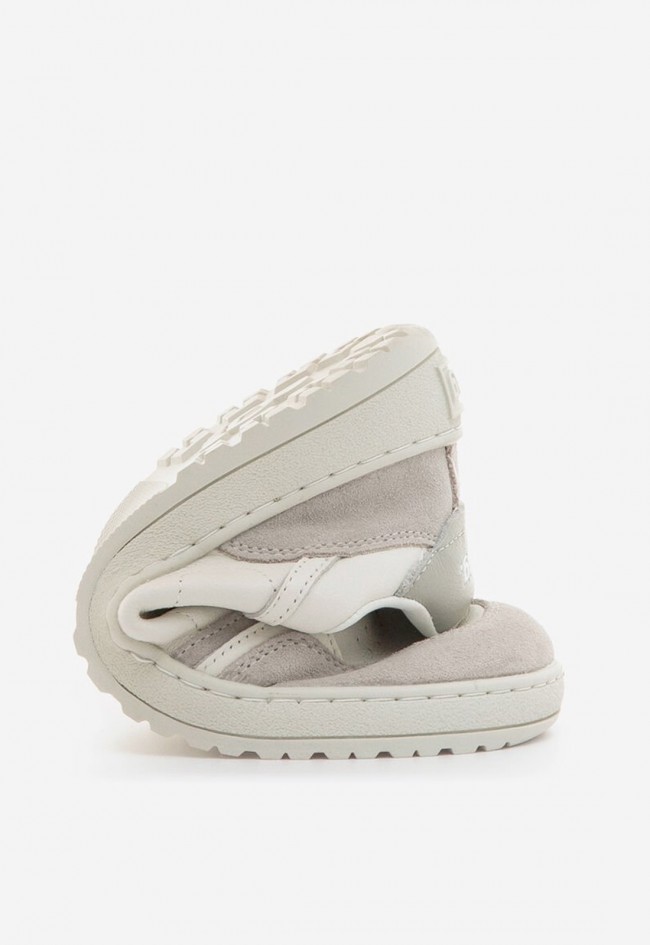 Zapatillas Mustang Free Alask de mujer barefoot en piel blanca y gris