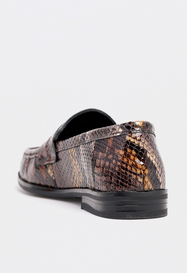 Mocasín GLO 300-r04 de mujer en piel efecto serpiente — estilo sofisticado con carácter