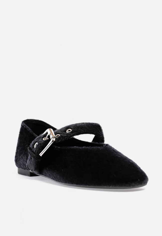 Bailarina WHY PINK? M5625 de mujer en color negro con hebilla decorativa — estilo sofisticado y actual