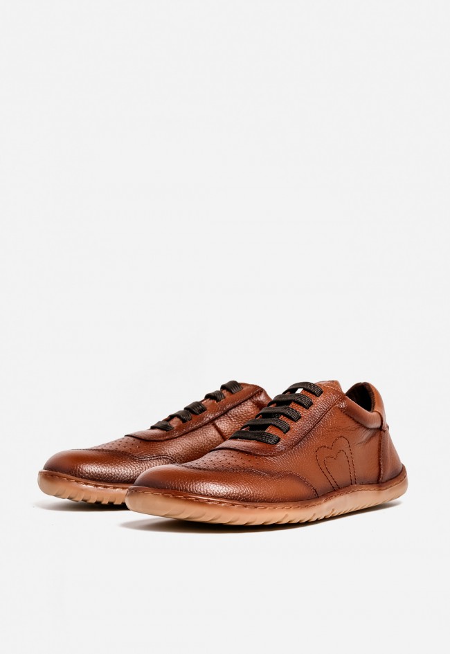 Zapatilla Kaola 2755 barefoot de mujer en piel marrón — confort natural y diseño artesanal