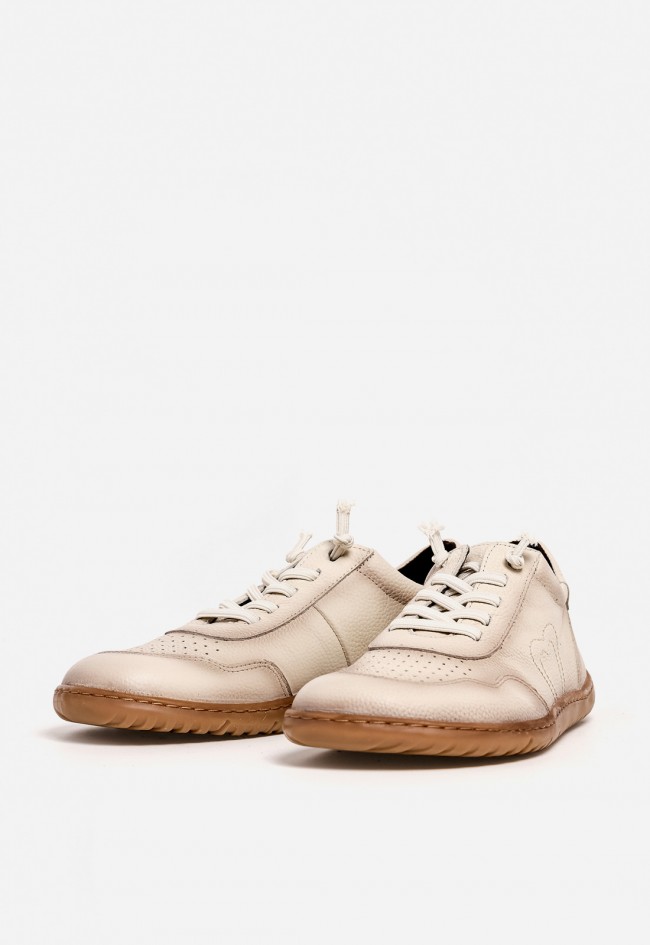 Zapatilla Kaola 2755 barefoot de mujer en piel blanca — libertad y confort con estilo natural
