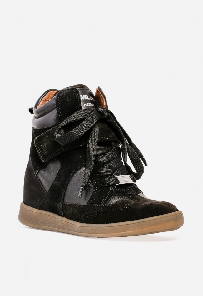 Zapatillas mujer Meline 860 RZ de piel negra con caña alta y estilo urbano sofisticadoz