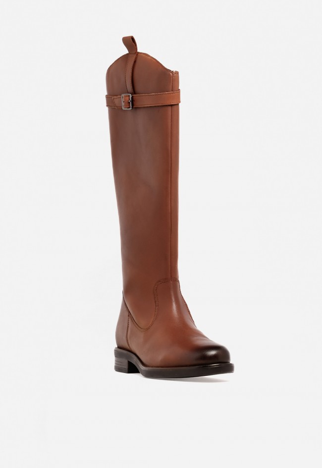 Botines mujer Carmina Jhilton 68-2814 de piel marrón con tacón ancho y estilo atemporal