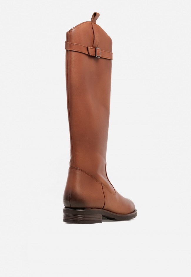 Botines mujer Carmina Jhilton 68-2814 de piel marrón con tacón ancho y estilo atemporal