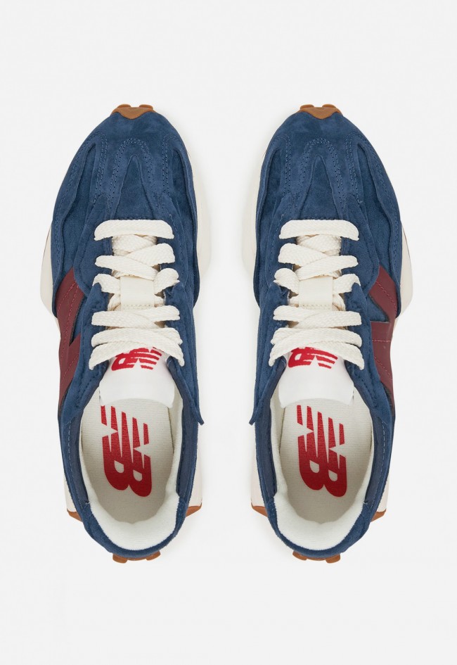 Deportivo de hombre azul New Balance u327wsb